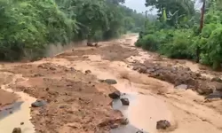 Luapan Sungai Rendam 4 Desa di Parigi Moutong, Trans Sulawesi Tertutup Longsor