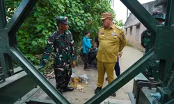 Pastikan Akses Transportasi Lancar, Bupati Batu Bara Tinjau Langsung Jembatan Bailey Sei Buah Keras–Sidomulyo