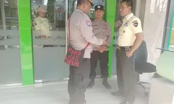 Sat Binmas Polres Tanjung Balai Perketat Keamanan di Kantor Pegadaian