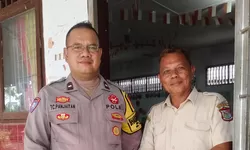 Polsek Teluk Nibung Sambangi Warga Lewat Program Door to Door
