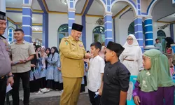 Pererat Silaturahmi, Bupati Baharuddin Safari Ramadhan ke - 6 di Desa Sei Balai