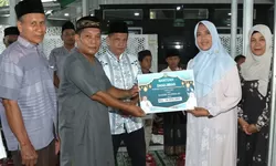 Wakil Wali Kota Pematangsiantar  berkunjung ke Masjid As Sholeh di Jalan Jawa.
