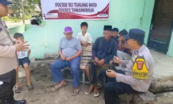 Serap Aspirasi Warga, Polsek Datuk Bandar dan Polsek STR Gelar "Jumat Curhat"