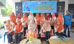 Semangat Berbagi di Bulan Ramadhan, TP PKK OKU Timur Gelar Bazar Barang Layak Pakai Gratis