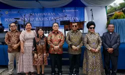 Wesly Silalahi menghadiri  Partangiangan Syukuran Bona Taon Pomparan Op Baris Tampubolon. 