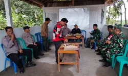 Danramil Komsos dengan Mantri Hutan, Bahas Pengembangan Potensi Kawasan Hutan
