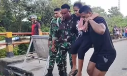 Jembatan Asam Tiga Ambruk, Akses Kupang Lumpuh