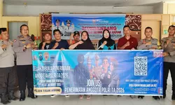 Penerimaan Polri 2026: Polsek Teluk Nibung Jemput Bola Sosialisasi ke Kantor Lurah