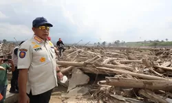 Pembersihan Lumpur dan Rehabilitasi Sawah Terus Diakselerasi Satgas PRR