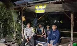Bhabinkamtibmas Polsek Pkl. Berandan Aktifkan Satkamling, Wujudkan Kamtibmas Kondusif di Lingkungan Masyarakat
