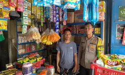Bhabinkamtibmas Polres Tanjung Balai Ajak Warga Manfaatkan Lahan Pekarangan.