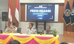 Imigrasi Kelas II TPI Tanjung Balai Asahan Tindak 3 ABK Bawa PMI Non Prosedural.