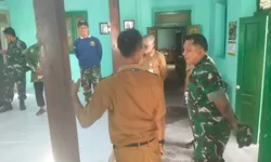 Danramil 03 Serengan Dampingi Sekda Kota Surakarta Cek Rumah Pahlawan Brigjen Slamet Riyadi Yang Mau Di Rehab