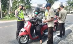 Sat Lantas Bersama Tim Gabungan Tanjung Balai Gelar Operasi Penertiban Kendaraan Tingkat Kepatuhan Pajak.