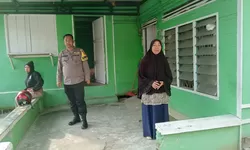 Bhabinkamtibmas Pantai Burung Ajak Warga Bijak Medsos, Wujudkan Lingkungan Kondusif.