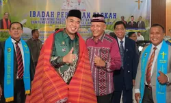 Wakil Bupati Syafrizal Hadiri Perayaan Paskah Oikumene Tahun 2026, Serahkan 100 Paket Sembako untuk Anak Yatim Piatu