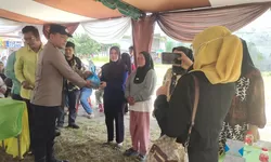 Polsek Datuk Bandar Kawal Gerakan Pangan Murah Serentak Nasional