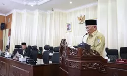 Jawaban Bupati Terhadap Terhadap Pandangan Umum Fraksi Atas Raperda Perubahan