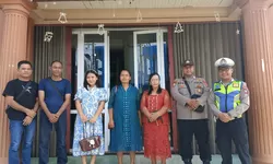 Polsek Babalan Laksanakan Pengamanan Ibadah Minggu, Wujud Kehadiran Polri Jaga Kamtibmas