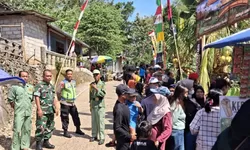 Di Balik Seragam Loreng, Serka Sugeng Jadi Teman Curhat Warga Pelemgadung