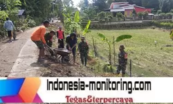 Bahu Membahu di Lokasi Talud, Tri Mawardi Kobarkan Semangat Gotong Royong