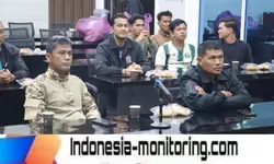 Polres Tanjung Balai dan Jajaran Polsek Gelar Nobar Piala Dunia 2026 Bersama Warga