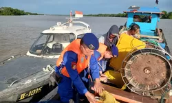 Jaga Kamtibmas Perairan Tanjung Balai, Sat Polairud Gelar Patroli Laut