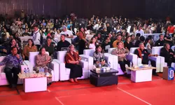 Wesly Silalahi  menghadiri Konser Bertabur Bintang diselenggarakan DPD PASU Pematangsiantar.