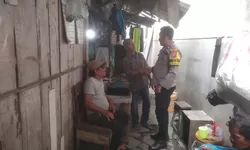 Bhabinkamtibmas Indera Sakti Ajak Warga Masyarakat Perangi Narkoba dan Premanisme