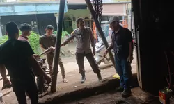 Sambangi Warga, Kanit Binmas Polsek Tanjung Balai Utara Ingatkan Keselamatan Kerja