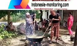 10 Muharram, Kelber Oppung Nasution Masak Bubur Asyura