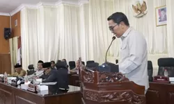 Fraksi PDI Perjuangan, Fraksi Gerindra Menerima Ranperda Pertanggungjawaban APBD 2025 serta Apresiasi Pemkab Batubara Raih WTP