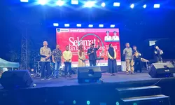 Kejaksaan Negeri TebingTinggi Hadiri Ceremonial Malam Puncak Hari Jadi Kota TebingTinggi ke 109 Tahun , Dilapangan Balai Kota Tebingtinggi. 