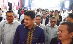 Hadiri HUT APKASI ke-26, Bupati Tapanuli Tengah Masinton Pasaribu Perkuat Kolaborasi Pembangunan Daerah