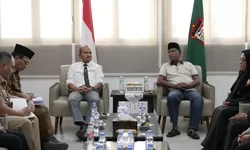 Wali Kota Dukung Pelantikan IPHR, Soroti Masa Depan PPPK Paruh Waktu