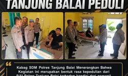 Wujud Kepedulian, PJU Polres Tanjung Balai Jenguk Personel yang Terbaring Sakit
