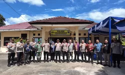 Kunker ke Polsek Sibabangun, Kapolres Tapteng Minta Personel Maksimalkan Pelayanan dan Hindari Pelanggaran