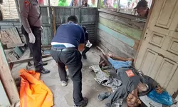 Polres Tebing Tinggi Melakukan Evakuasi Penemuan Mayat Seorang Pria di Simpang Medan