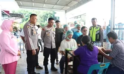 Wakapolres Sibolga Awasi Langsung Tes Urine Berkala di SPPG, 50 Peserta Dinyatakan Negatif Narkoba