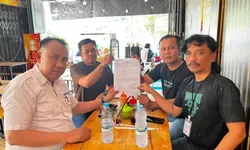 Henry Pakpahan SH, Siap Mendampingi Ongku Permohonan Harahap, Korban Pengeroyokan Di Padang Lawas Utara.