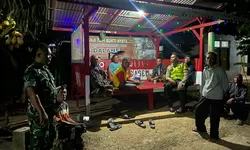 Patroli Malam TNI-Polri Pastikan Paranggupito Tetap Aman