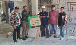 PT WAHANA PRIMA SEJATI GANDENG LASKAR MERAH PUTIH KONTRIBUSI PEMBANGUNAN MASJID