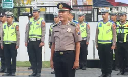 Kapolres Tanjung Balai Pimpin Upacara Kenaikan Pangkat Pengabdian Personil 