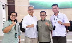 Bupati Tapteng Bersama Anggota Komisi IX DPR RI Sihar Sitorus Hadiri Sosialisasi Budaya Mutu dan Keselamatan Pasien di Fasilitas Kesehatan