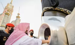 Hajar Aswad Tidak Bisa Menularkan HIV? Berikut Jawaban Para Ahli