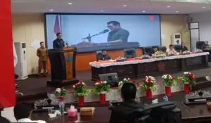 DPRD Minut Sahkan Ranperda Pemerintahan Desa, Bupati Joune Ganda: Langkah Strategis Perkuat Tata Kelola Desa