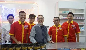 Mendag Zulhas Resmikan Minimarket Indonesia di Malaysia