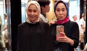 Tampilan Si Kembar Rihana Rihani Masih Senyum Saat Ditangkap