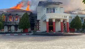 Penyebab Kantor Bupati Pohuwato Gorontalo Dibakar Pengunjuk Rasa