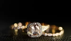 Harga Emas Perhiasan Hari ini, Jumat 5 Desember 2025: 24 Karat ada di Angka Rp 2.095.000